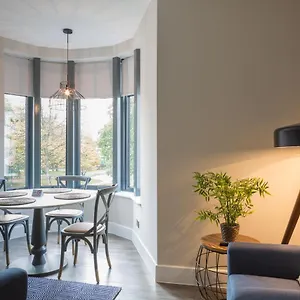 Park Lane By Urban Space **** Cardiff