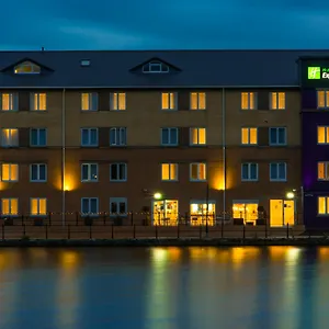 Express Bay By Ihg *** Cardiff