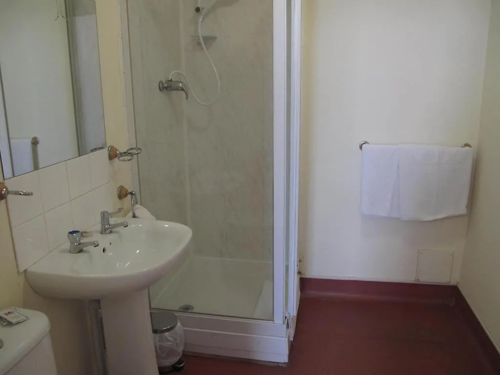 ** Hotel Ml Lodge Cardiff Reino Unido